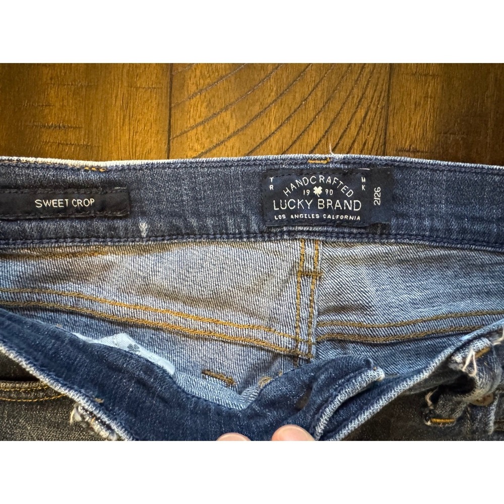 Lucky Brand Sweet Crop Jeans Womens 2/26 Medium Wash Straight Leg Denim - Picture 4 of 6